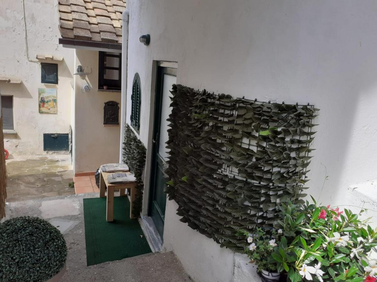 Villa Emidio House Termini Exterior foto